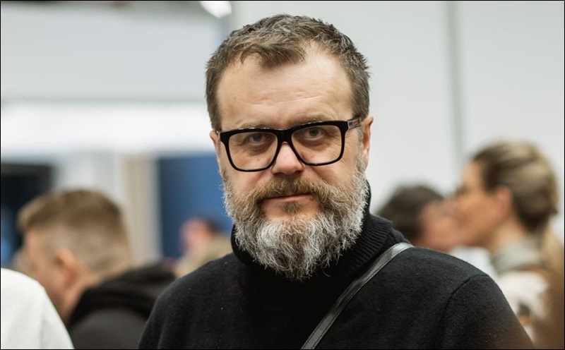 DARIO TOPIĆ, glavni urednik KomarilOSa – TREBA SE OBRAZOVATI ZA LOV NA INFORMACIJE